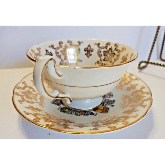 Vintage Paragon Cup & Saucer Canadian Provinces Coats of Arms 1960's  set of 2 - Picture 12 of 12